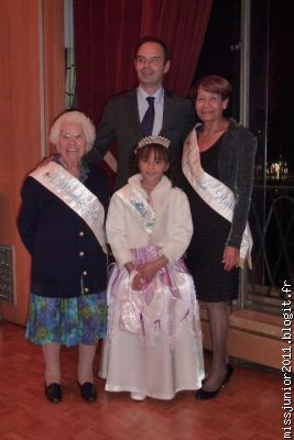 Miss junior 2011, les mamies et le Maire du Havre